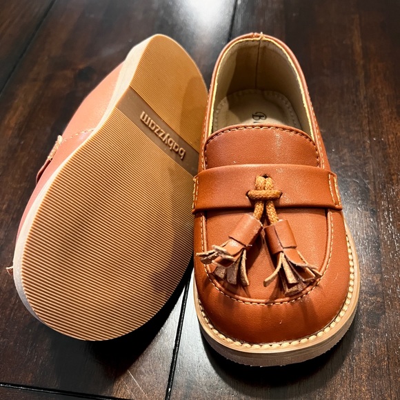 Gender Neutral Brown Toddler Loafers US size 7 - Picture 3 of 5